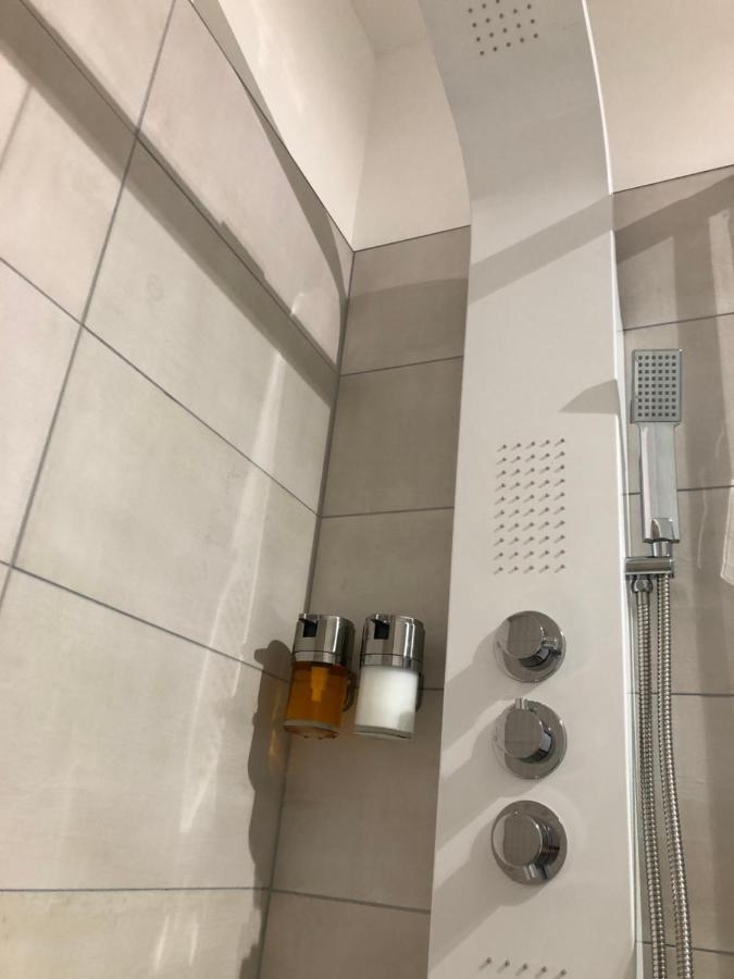 Les Appartements Du Quai Dieppe Esterno foto
